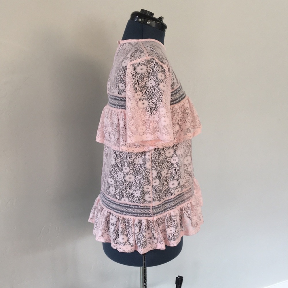 NWOT Lace Ruffle ASOS top - Picture 2 of 4